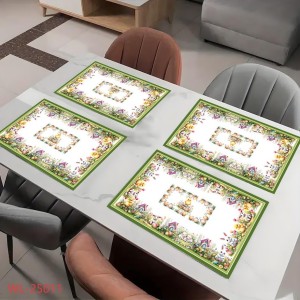 Podkładka wielkanocna- kurczaczki - 30x45 cm